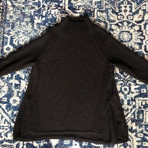 Black American Eagle mock turtle neck